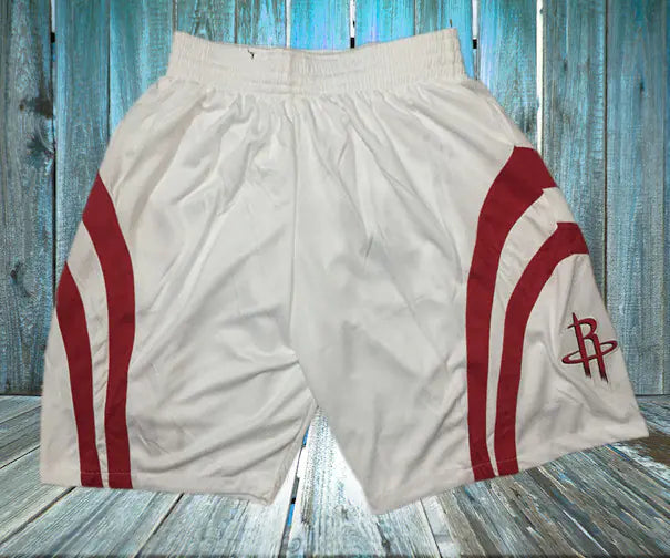 Retro Embroidered Mesh Pocket Basketball Shorts